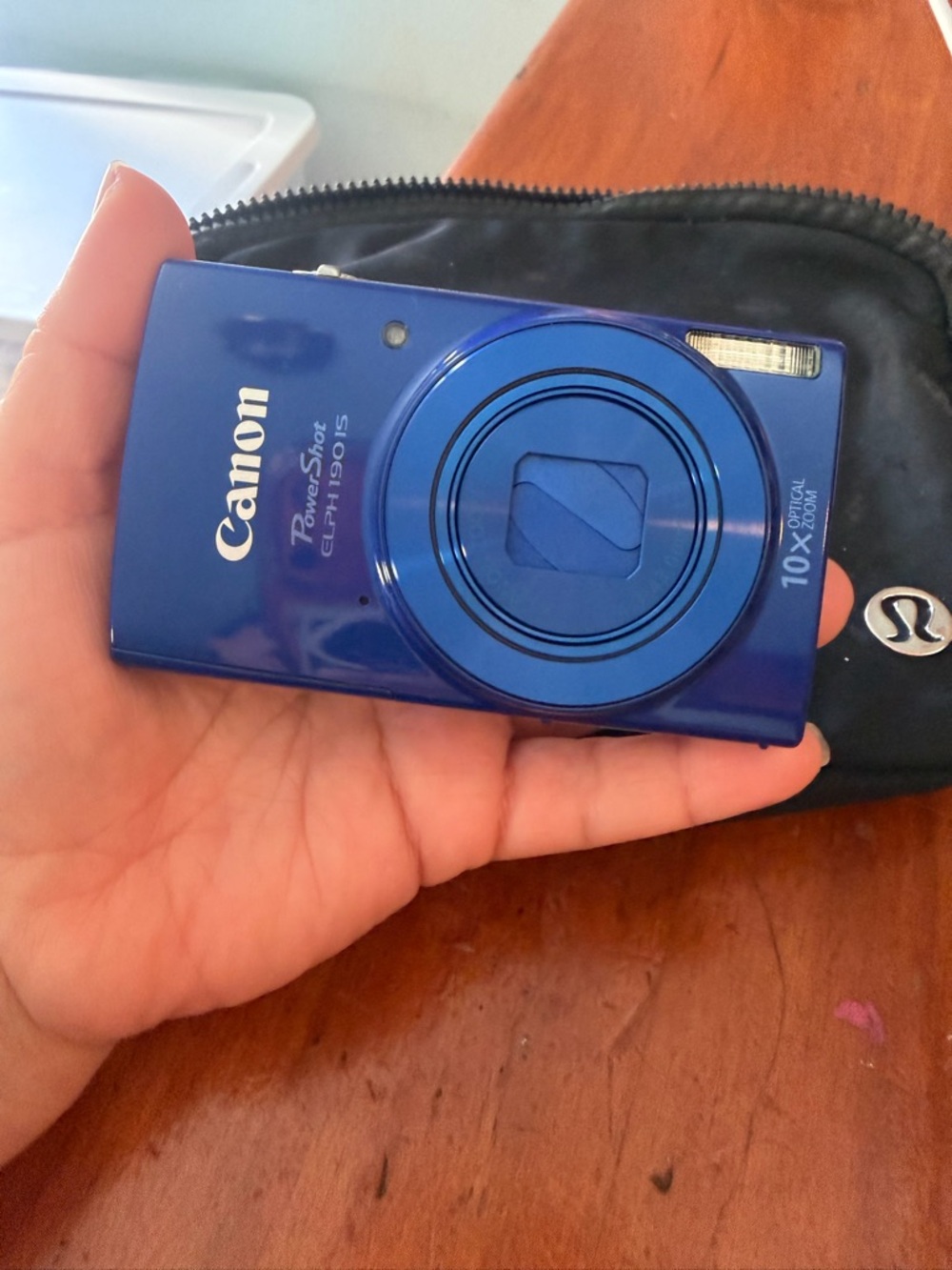 Canon PowerShot ELPH 190 IS